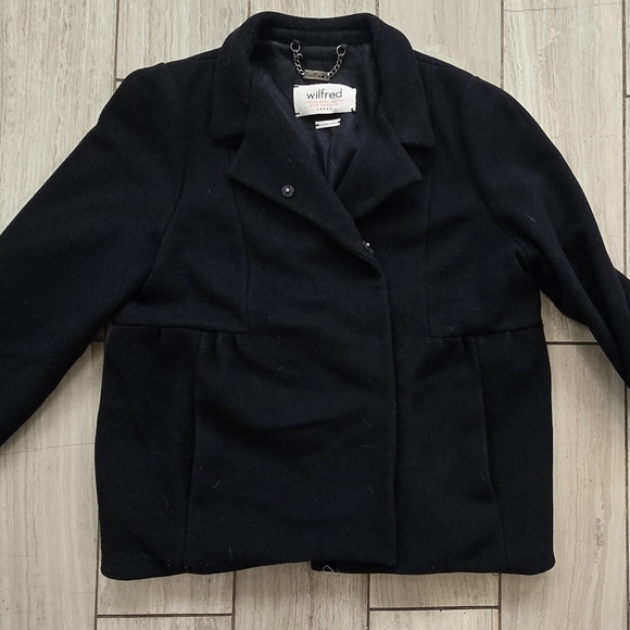 Aritzia Jackets & Blazers - Black Wool Blend Jacket